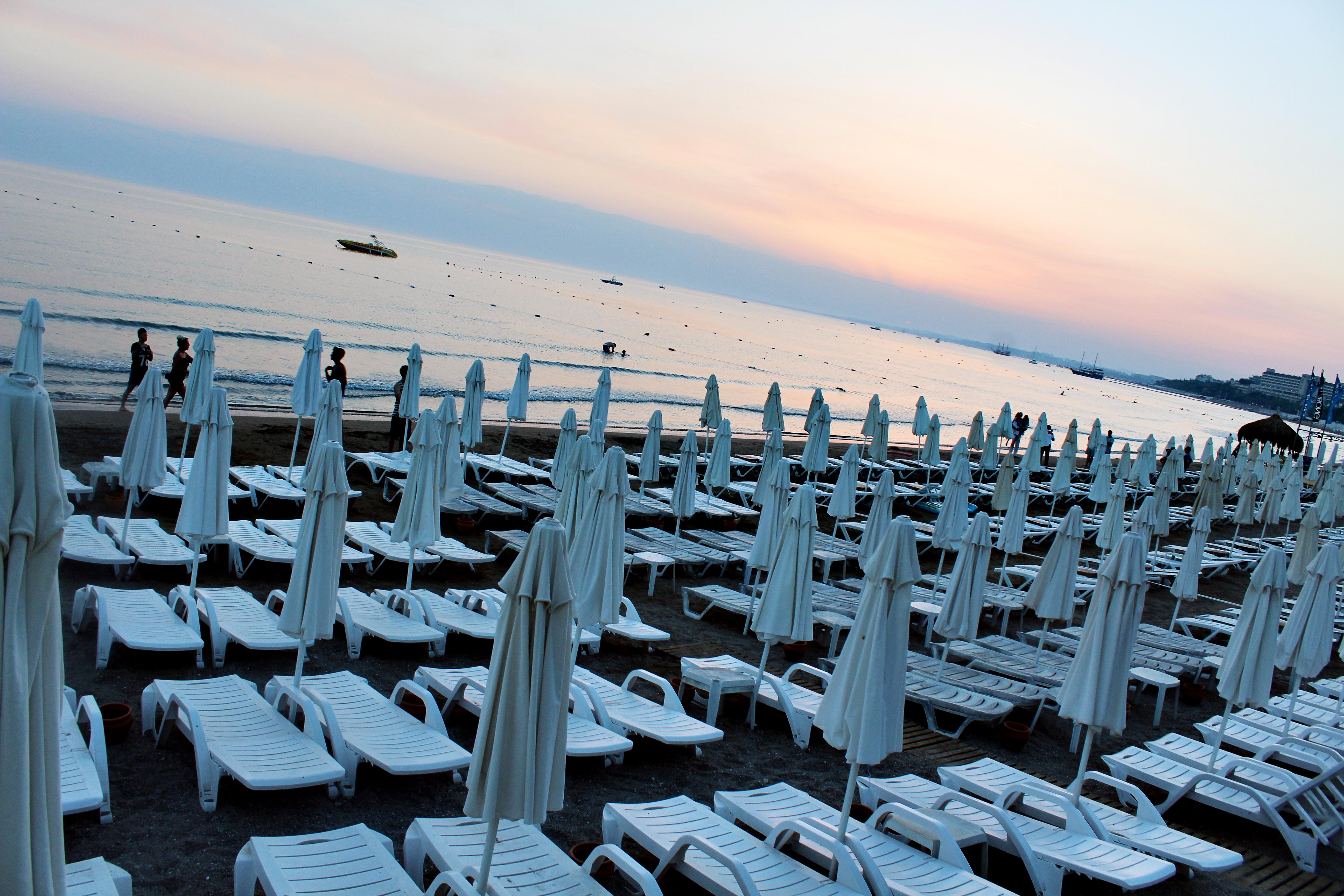 Sun Beach Hotel Side Exterior foto