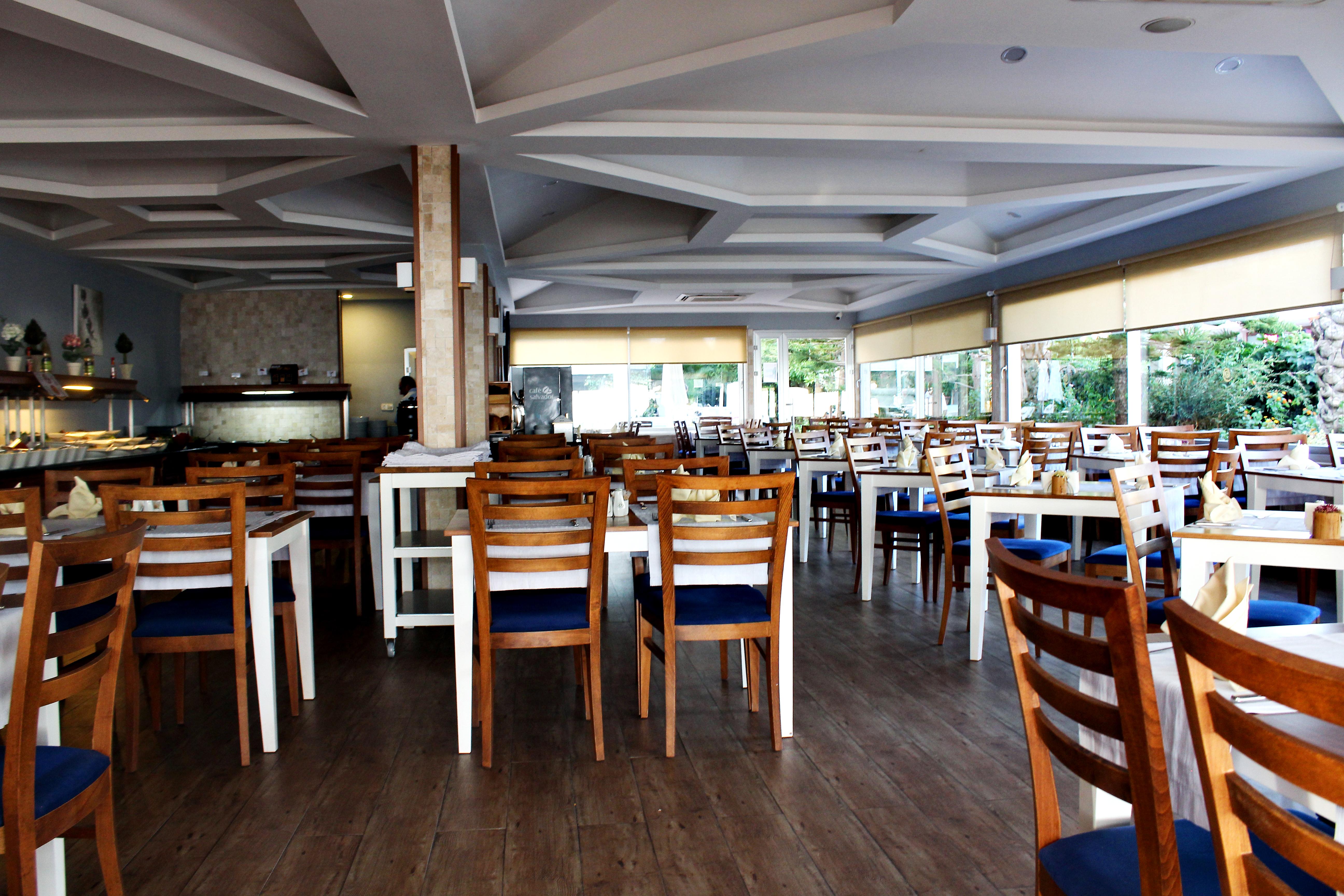 Sun Beach Hotel Side Exterior foto
