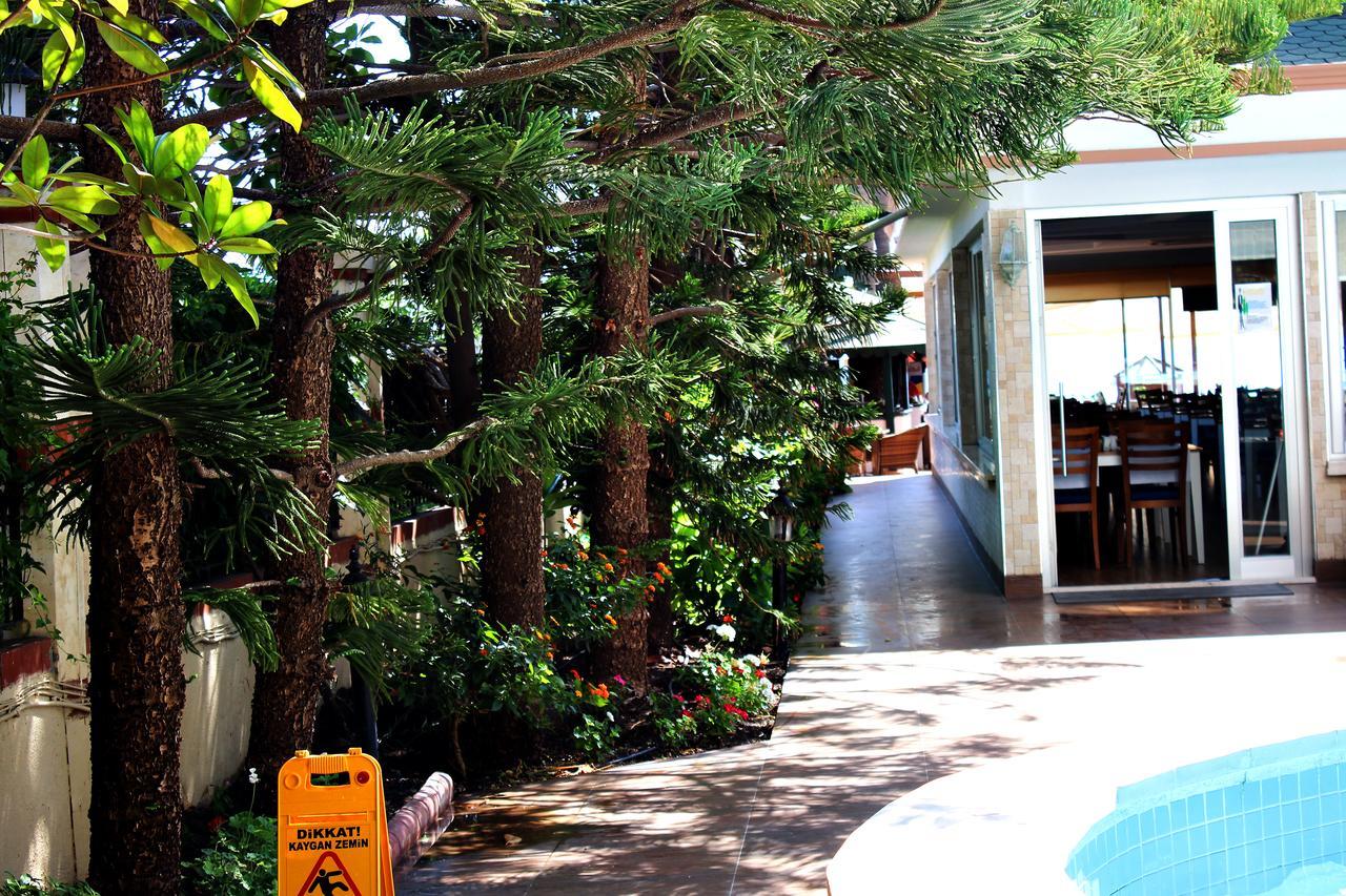 Sun Beach Hotel Side Exterior foto